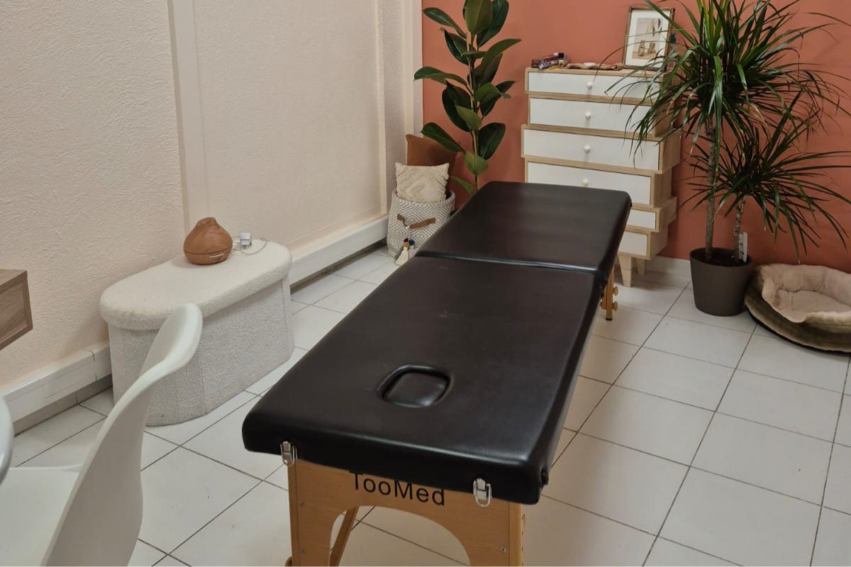 Table de traitement ostéopathique - Cabinet Cannes Montfleury